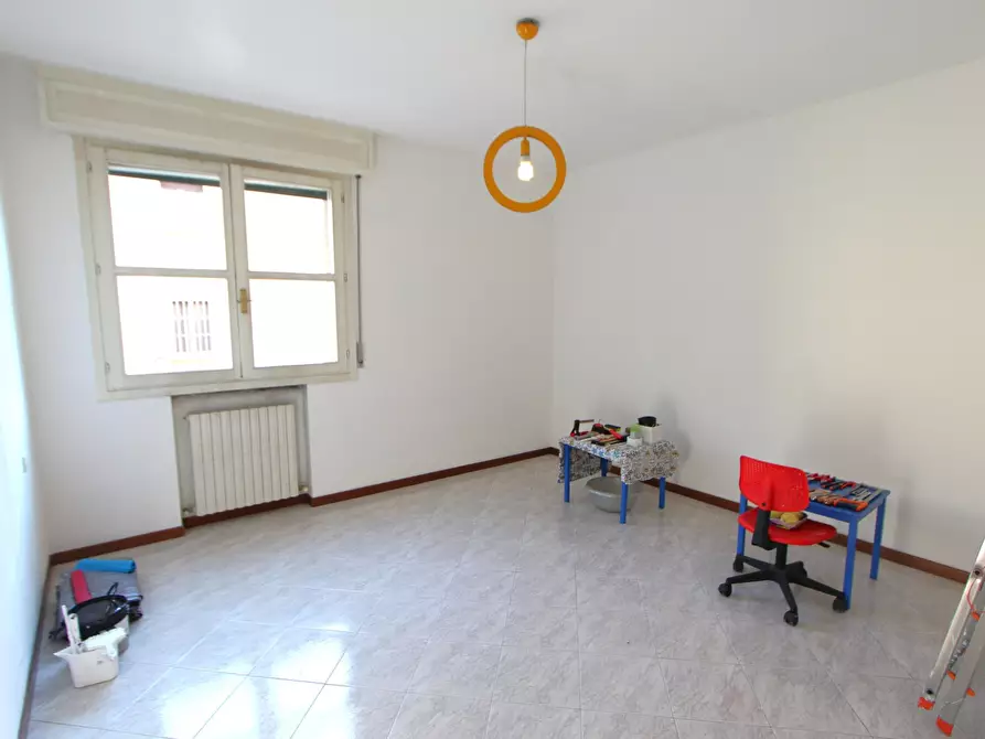 Immagine 32 di Appartamento in vendita  in Viale dell'Indipendenza a Valsamoggia