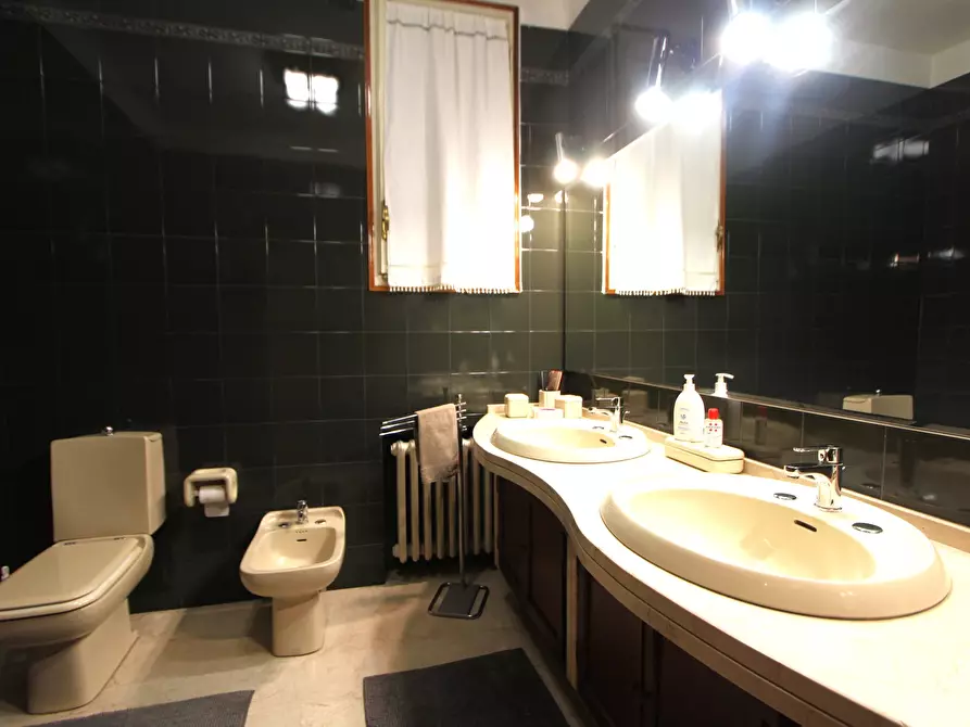 Immagine 8 di Appartamento in vendita  in Via G. Matteotti a Valsamoggia