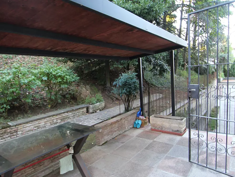 Immagine 29 di Appartamento in vendita  in Via G. Matteotti a Valsamoggia