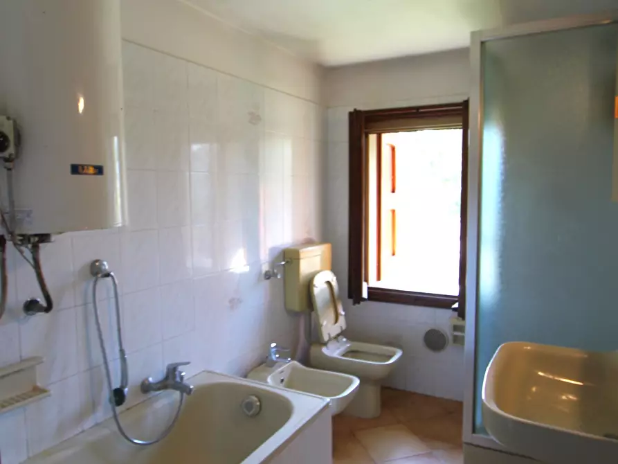 Immagine 25 di Porzione di casa in vendita  in Via Monteveglio a Valsamoggia