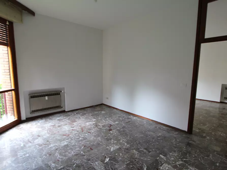 Immagine 29 di Appartamento in vendita  in Viale della Costituzione 6 a Valsamoggia