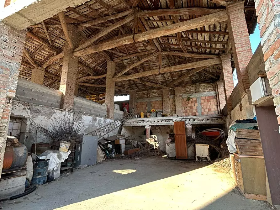 Immagine 25 di Porzione di casa in vendita  in Via Barlete a Valsamoggia