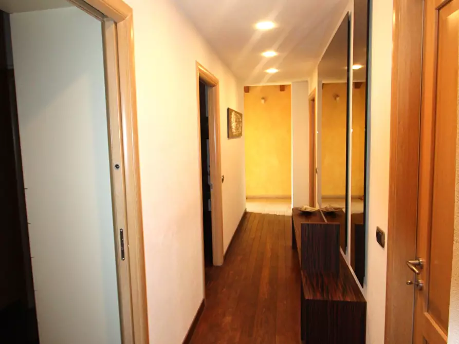 Immagine 20 di Villa in vendita  in Via Augusto Ferrari a Valsamoggia