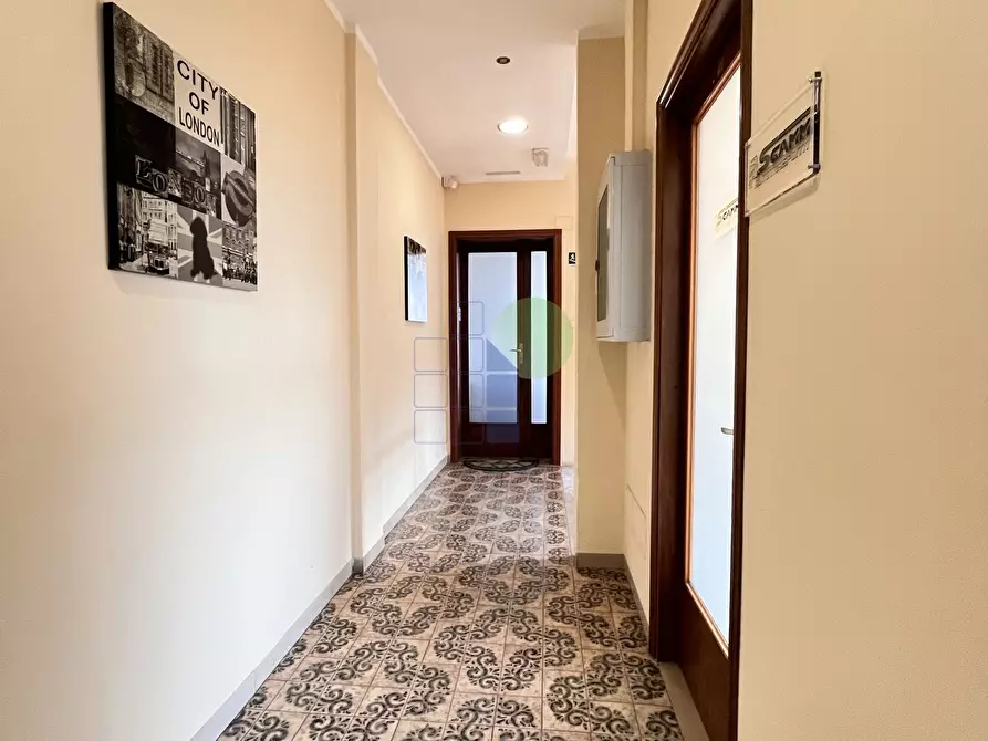 Immagine 5 di Ufficio in affitto  in Via Pian di Rota 10 a Livorno