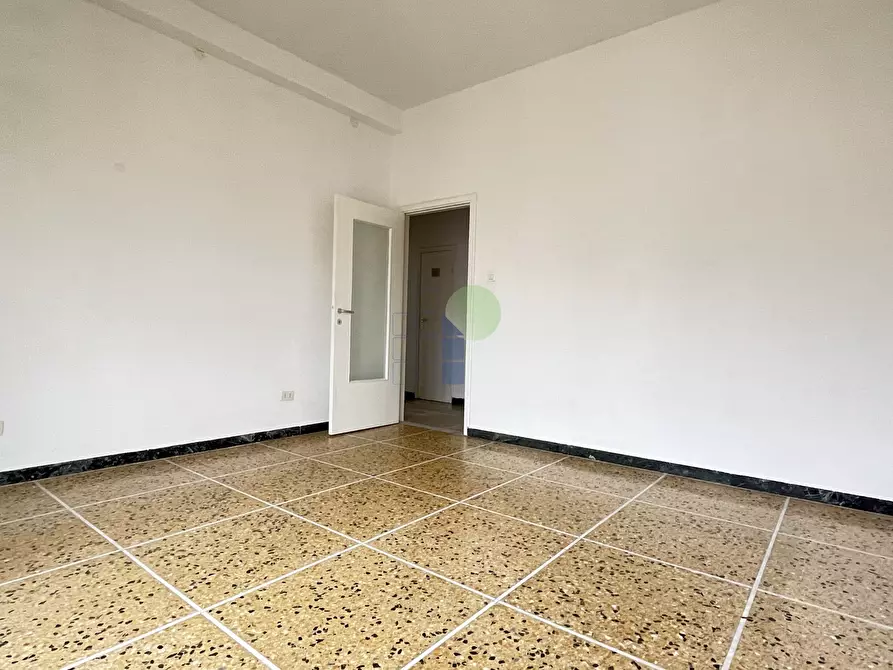 Immagine 39 di Pentalocale in vendita  in Via Baciocchi 12 a Livorno