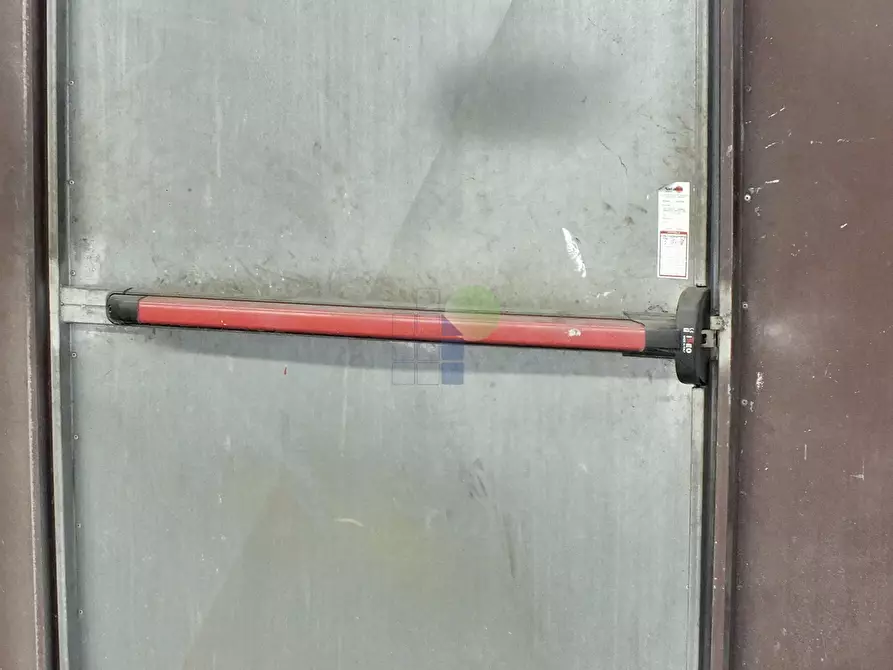 Immagine 15 di Attività artigianale in vendita  in via Arno 22 a Piombino