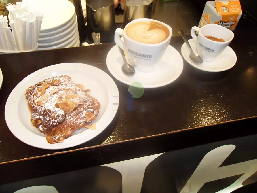 Immagine 5 di Bar / Ristorante in vendita  in Via Di Salviano 500 a Livorno