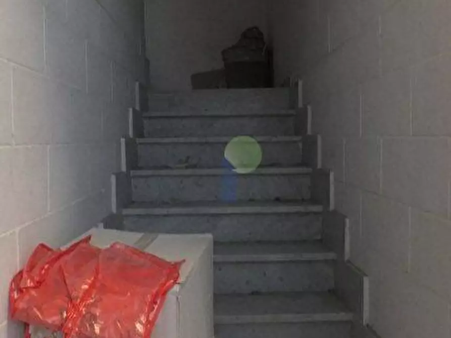 Immagine 14 di Attività artigianale in vendita  in Via Guarini a Livorno