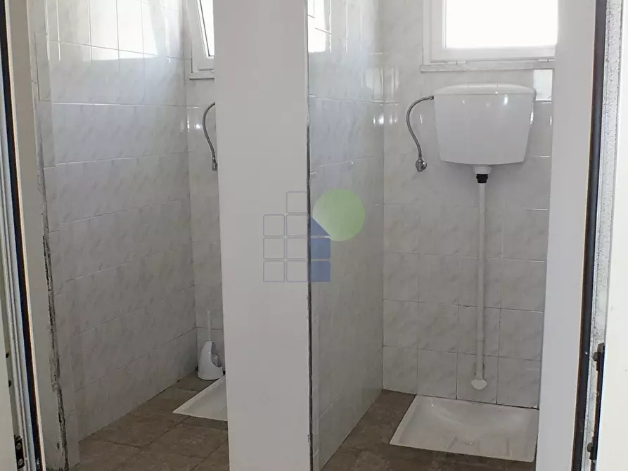 Immagine 29 di Attività artigianale in vendita  in via Arno 22 a Piombino