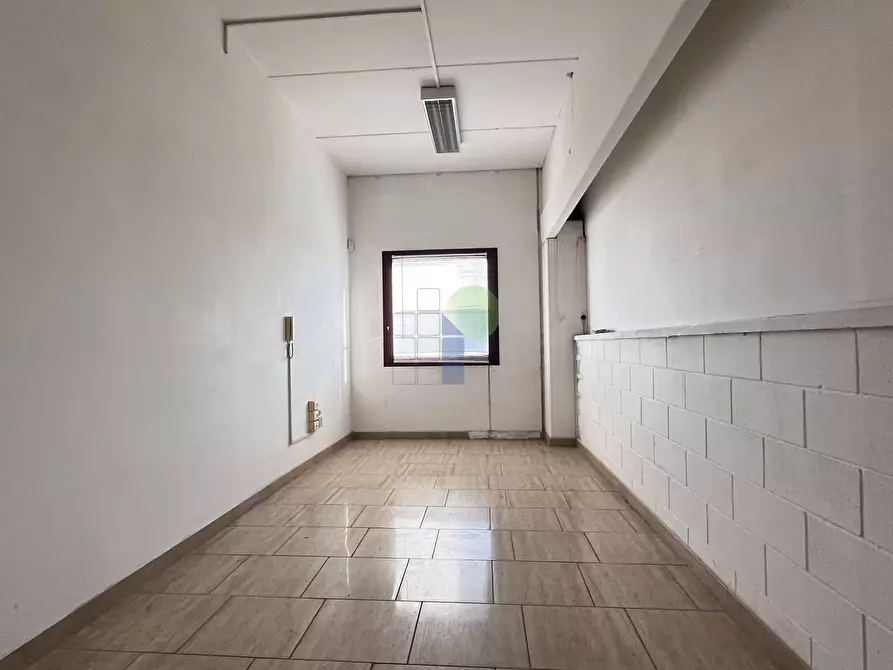Immagine 19 di Ufficio in affitto  in Via degli Arrotini 11 a Livorno