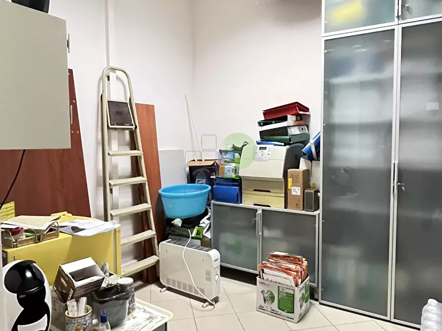 Immagine 23 di Ufficio in vendita  in Via dell' Artigianato 11 a Livorno