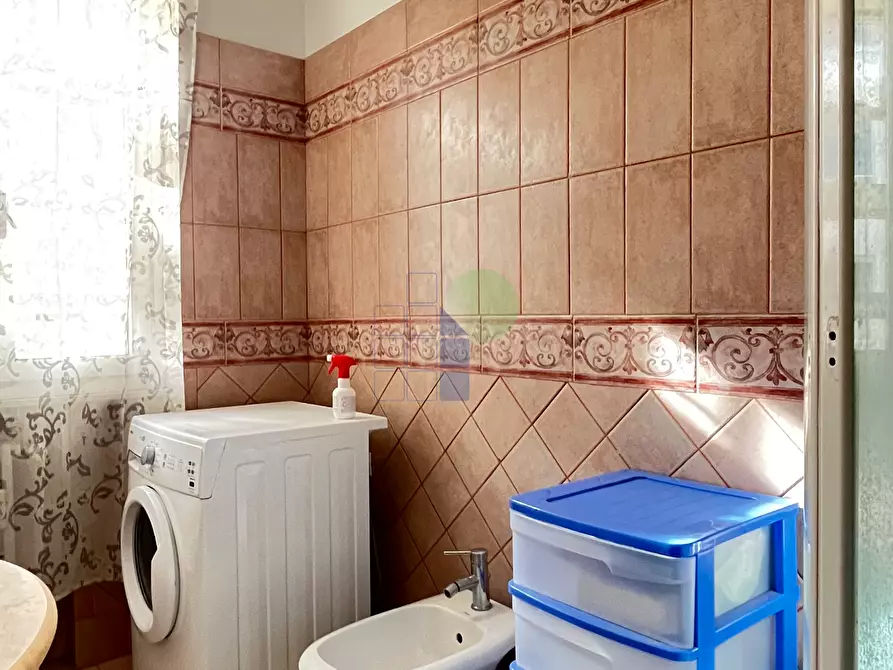 Immagine 11 di Trilocale in vendita  in Via Grande 225 a Livorno