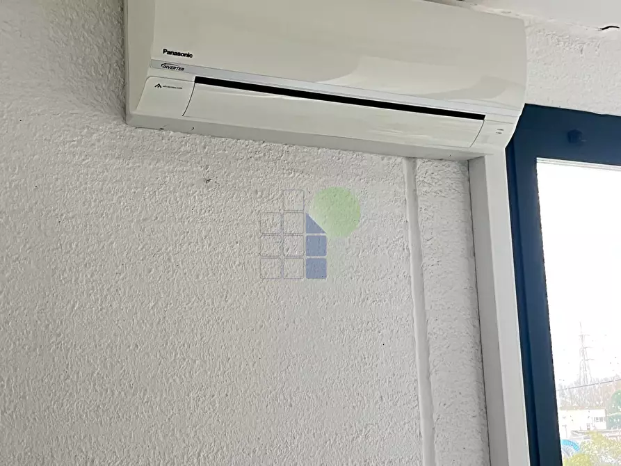 Immagine 10 di Attività artigianale in affitto  in Via Provinciale Pisana 111 a Livorno