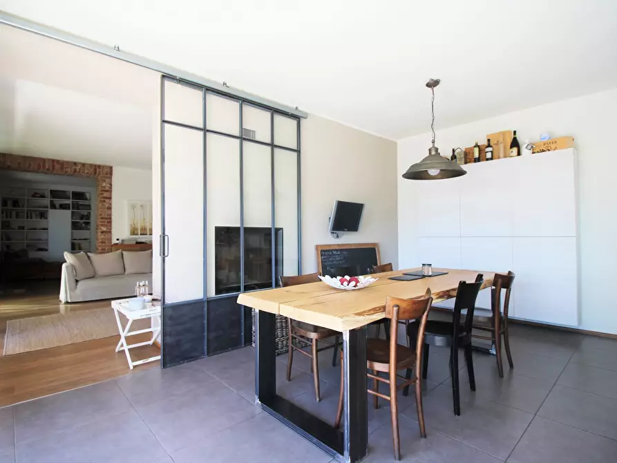 Immagine 9 di Rustico / casale in vendita  in Via Lanca 1 a Oleggio