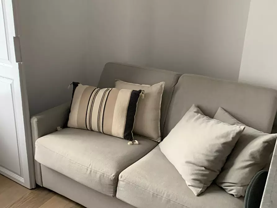 Immagine 6 di Bilocale in affitto  in Via Mazzini 1 a Belgirate