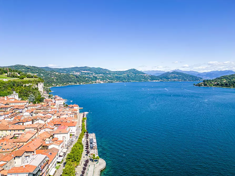 Immagine 15 di Quadrilocale in vendita  in Via XX Settembre 94 a Arona