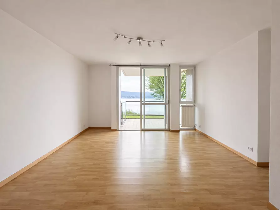 Immagine 3 di Trilocale in affitto  in Via Cristoforo Colombo 1 a Dormelletto