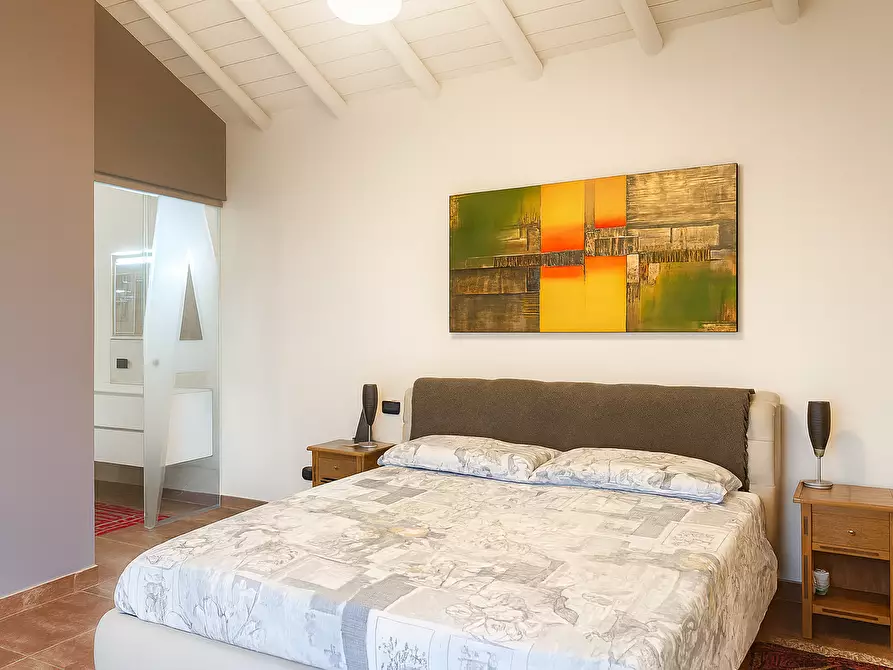 Immagine 25 di Villa in vendita  in Via Madonna della Motta 1 a Dormelletto