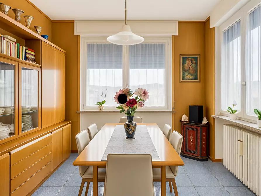 Immagine 12 di Trilocale in vendita  in Via Monviso 10 a Arona