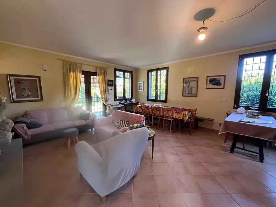 Immagine 17 di Casa indipendente in vendita  in Via Poggio di Pozzolatico a Impruneta