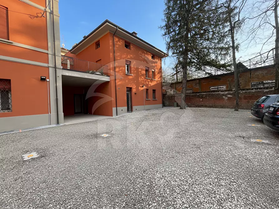 Immagine 18 di Monolocale in vendita  in via Castiglione 91 a Bologna
