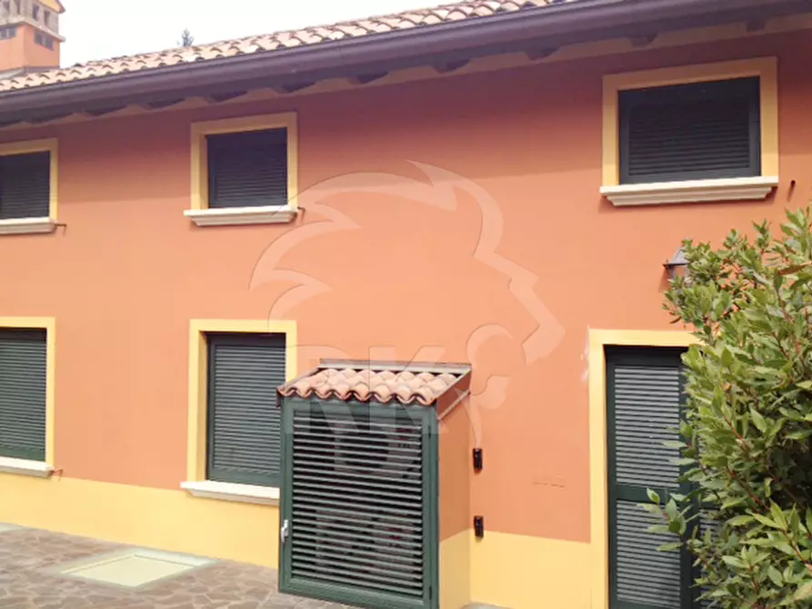 Immagine 26 di Villa in vendita  in Via Dotti 16 a Bologna