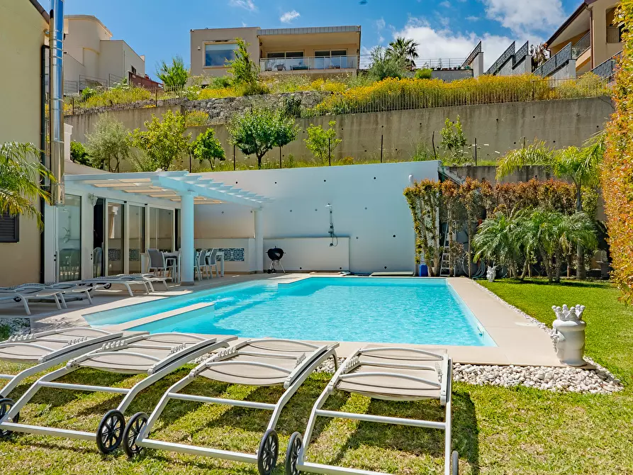 Immagine 15 di Villa in vendita  in Contrada Mastrissa a Taormina