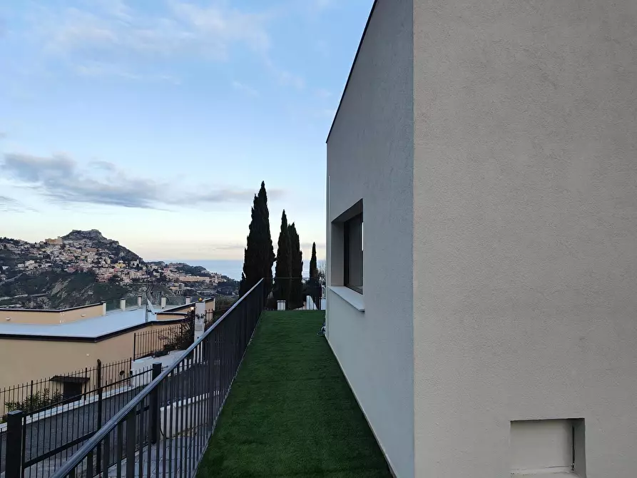Immagine 71 di Villa in vendita  in c.da mastrissa snc a Taormina