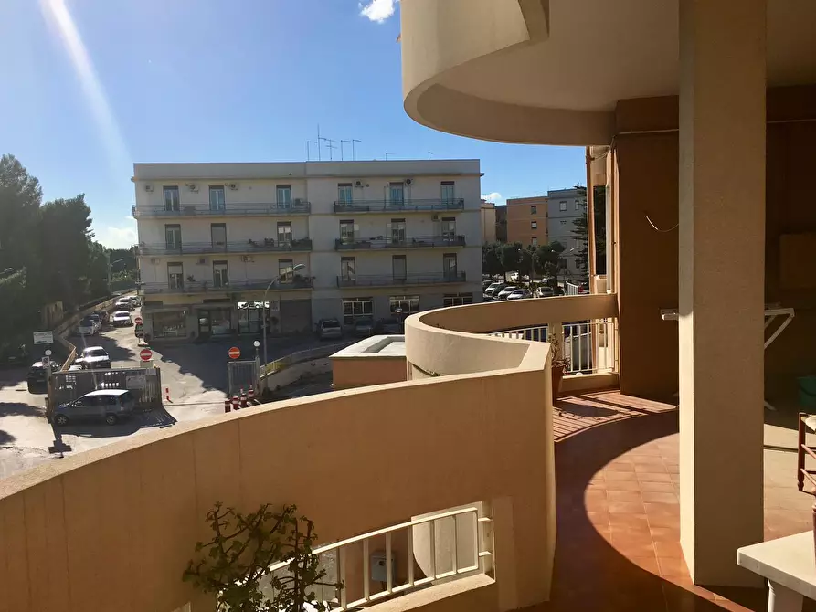 Immagine 14 di Appartamento in vendita  in Via Necropoli Grotticelle a Siracusa