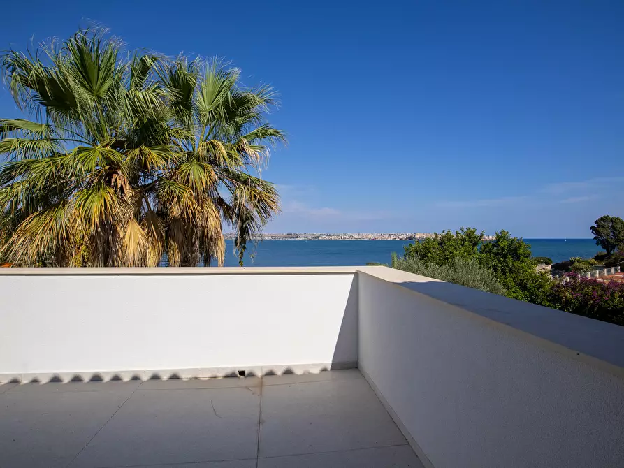 Immagine 45 di Villa in vendita  in Via La Maddalena 35 a Siracusa