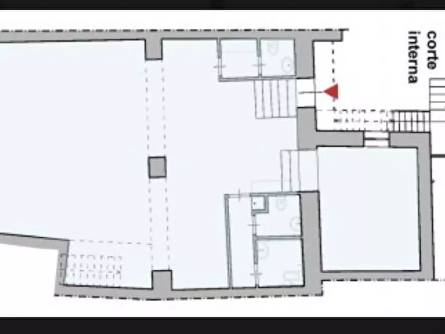 Immagine 4 di Locale commerciale in vendita  a Siracusa