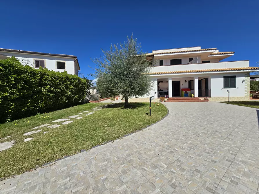 Immagine 46 di Villa in vendita  in lido di noto a Noto