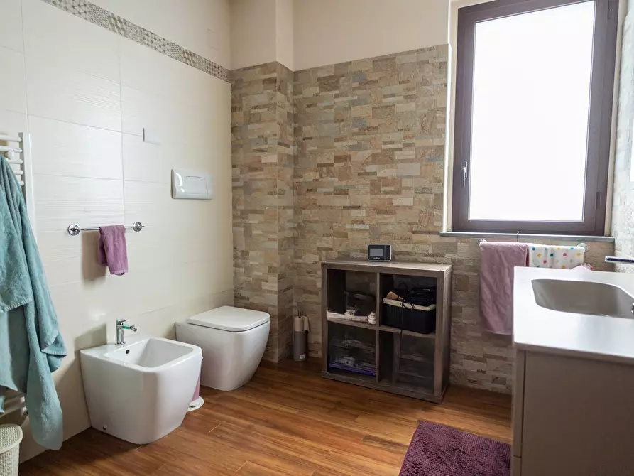 Immagine 74 di Villa in vendita  in Via Vincenzo Bellini 163 a Piedimonte Etneo