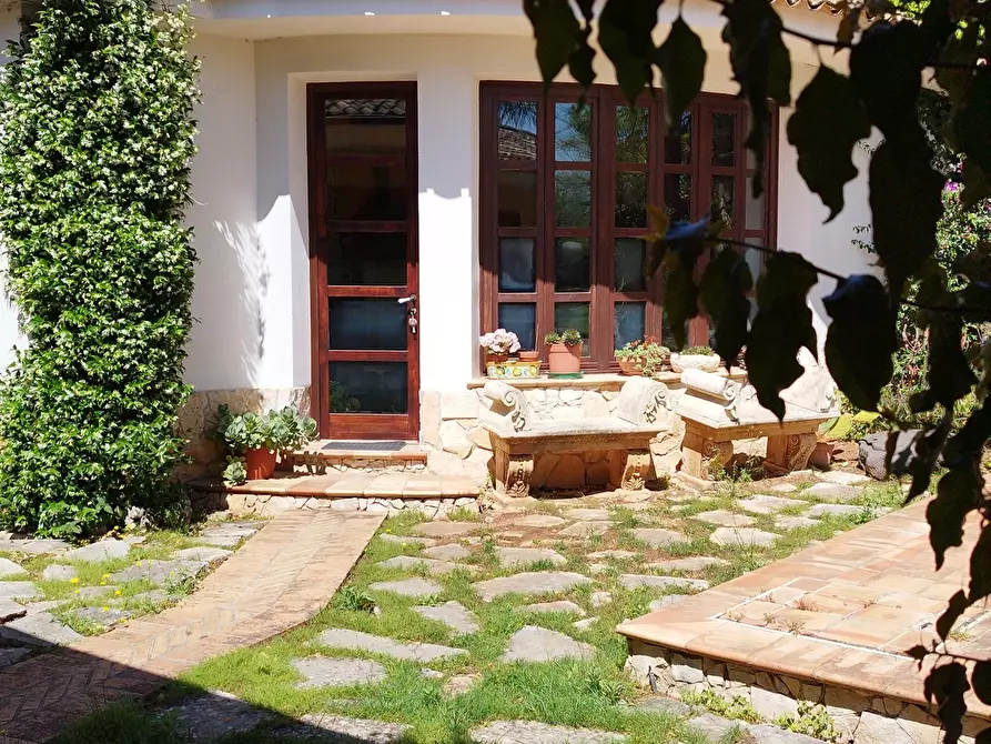 Immagine 55 di Villa in vendita  in Strada Tremmilia 143 a Siracusa