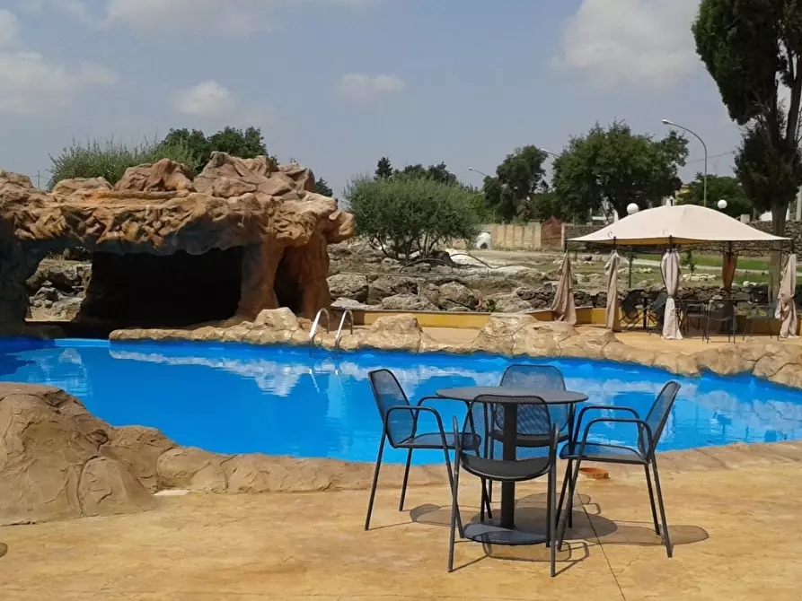 Immagine 2 di Villa in vendita  in Contrada Cozzarelli 52 a Siracusa