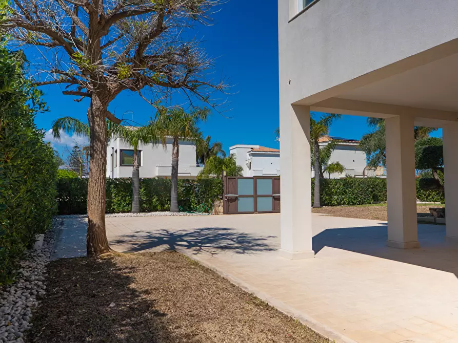 Immagine 6 di Villa in vendita  in Via dell'Airone 3 a Siracusa