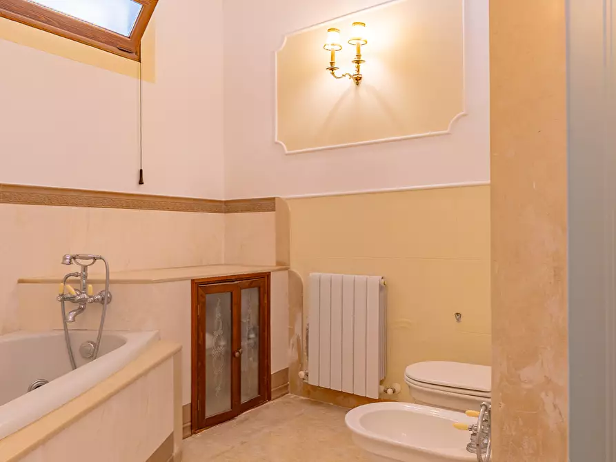 Immagine 62 di Villa in vendita  in Via Agamennone 2 a Siracusa
