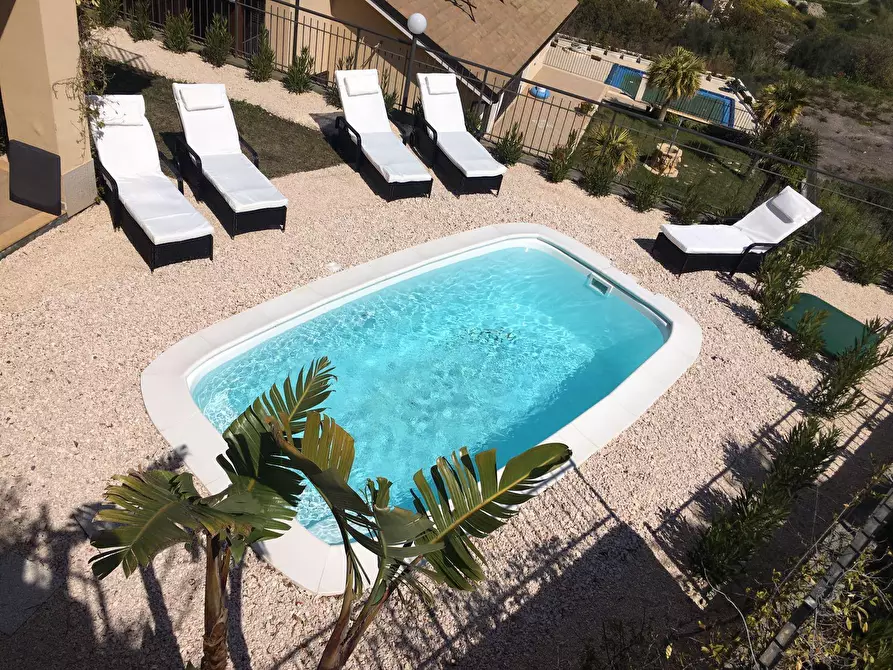 Immagine 44 di Villa in vendita  in Via Roma 21 a Taormina