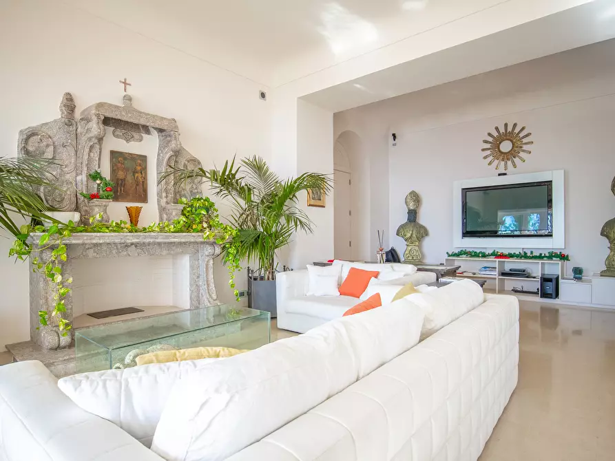 Immagine 9 di Villa in vendita  in Salita Giafari 25 a Taormina