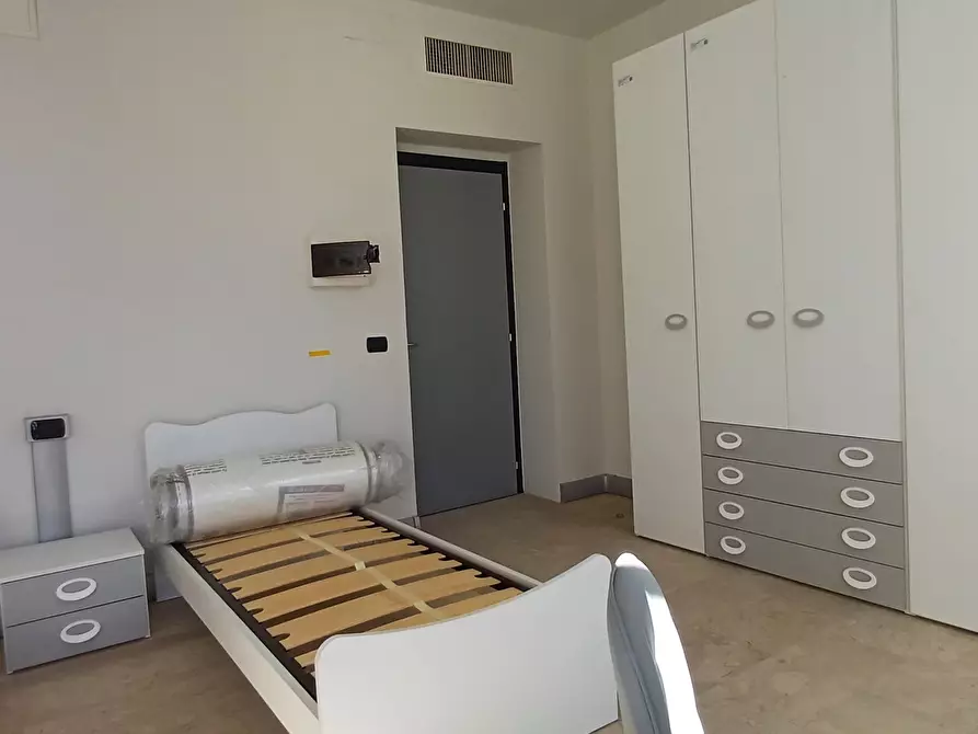 Immagine 20 di Stanza singola in affitto  in Via Benedetto Cairoli 4 a Novara