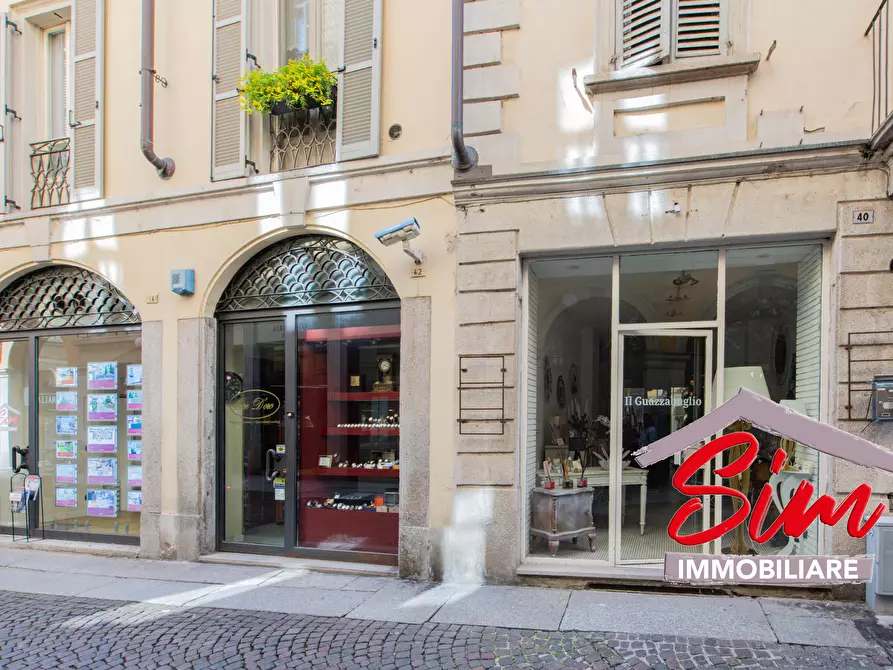 Immagine 14 di Locale commerciale in vendita  in Via Giuseppe Prina snc a Novara