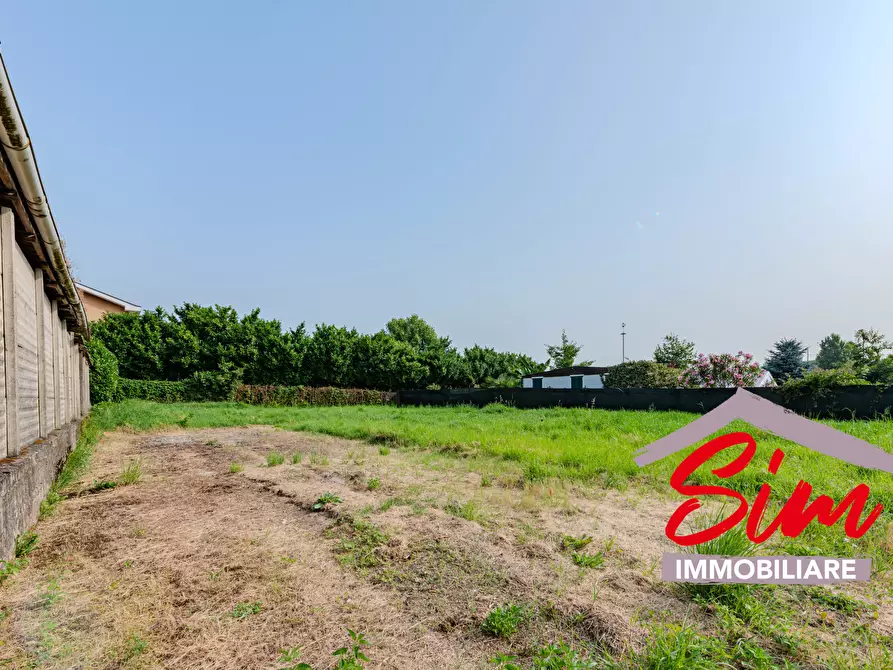 Immagine 23 di Terreno edificabile in vendita  in Via Enrico Tazzoli sn a Novara