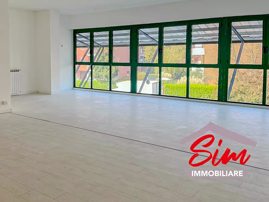 Immagine 1 di Locale commerciale in affitto  in via artigianato sn a Novara