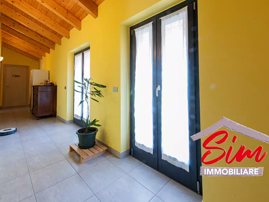 Immagine 17 di Terratetto in vendita  in Piazza Regina Margherita 11 a Mandello Vitta