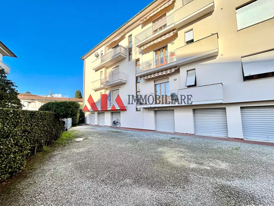 Immagine 24 di Pentalocale in vendita  in Via E. Toti a Pontedera