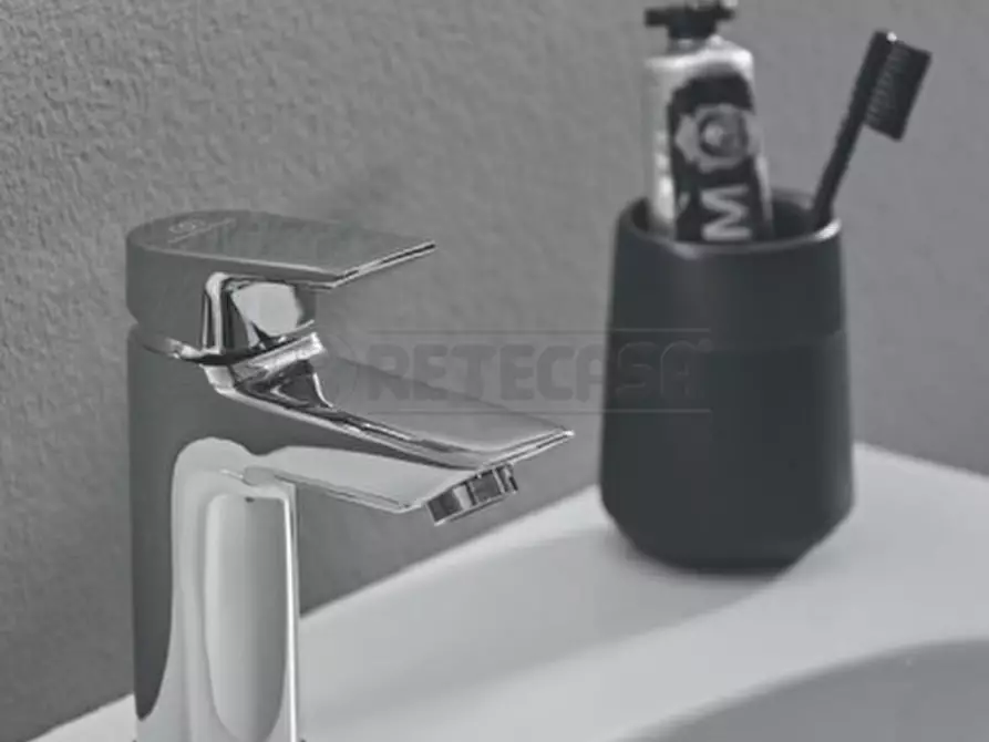 Immagine 24 di Attico in vendita  in Viale Mercato Nuovo 57 a Vicenza