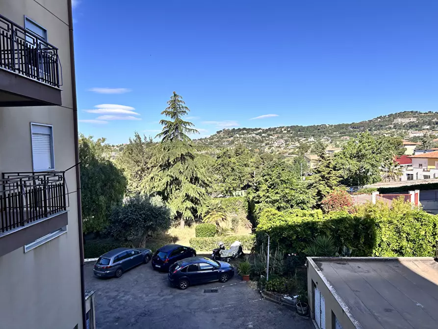 Immagine 24 di Quadrilocale in vendita  in Via Balate 29 a Caltanissetta