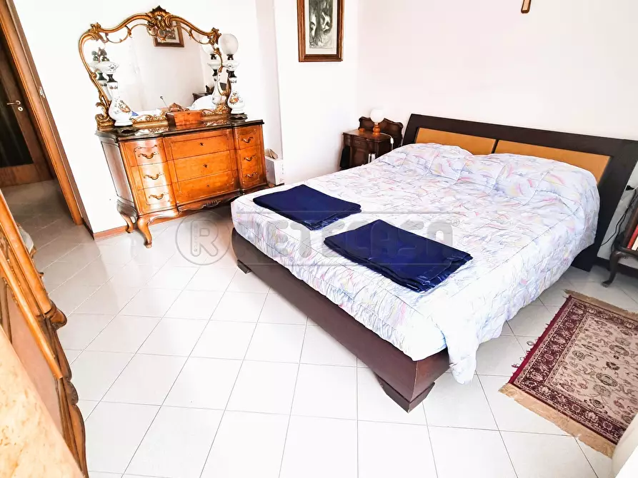 Immagine 12 di Appartamento in vendita  a Pescara