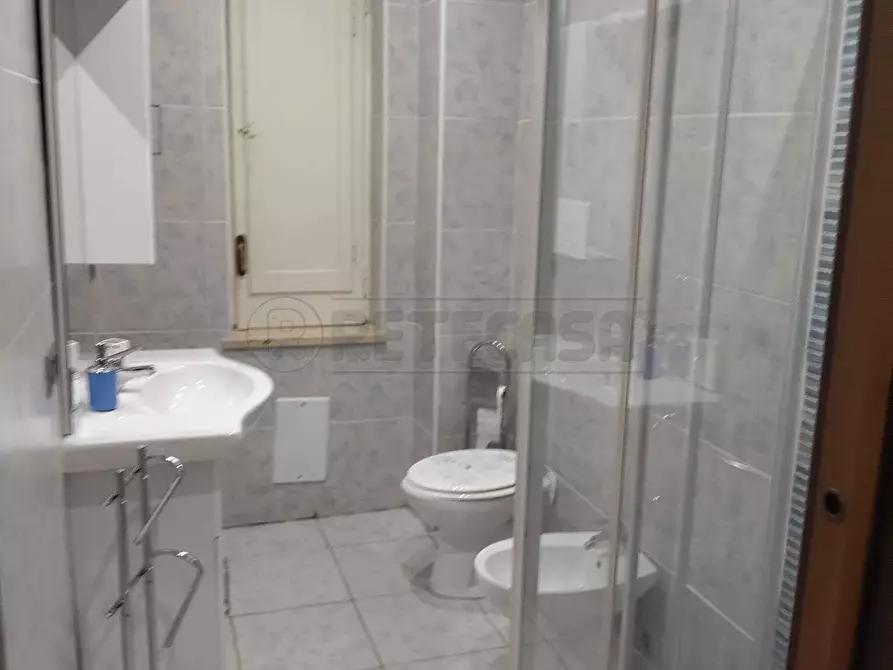 Immagine 4 di Stanza singola in affitto  in Piazza Sabbato snc a Pontecagnano Faiano