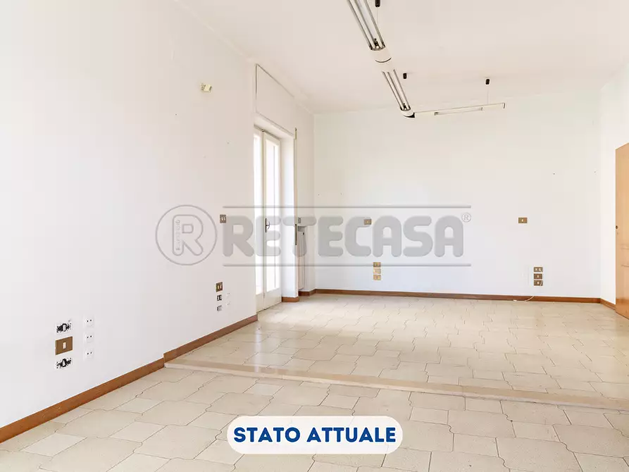 Immagine 7 di Trilocale in vendita  in Via Pasubio 24 a Bisceglie